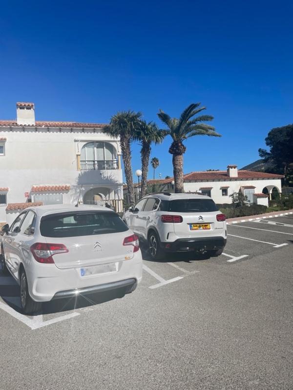 Bungalow Para 6 Pax A 7 Minutos De Playa Albir Л'Алфас дел Пи Екстериор снимка